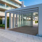 Newly Built 3 Bdrm Luxury Apt Close To The Beach
